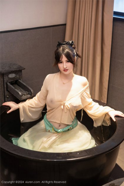 蕾丝视频app网址进海报