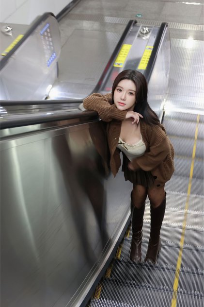 成年很黄的免费视频海报