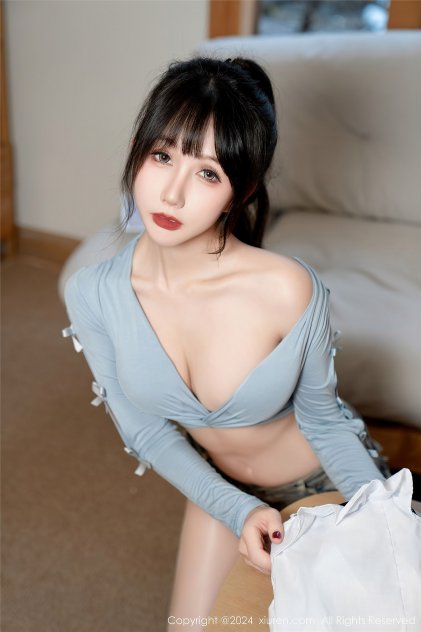 喝熟妇的圣水调教视频(2001)理论片高清海报