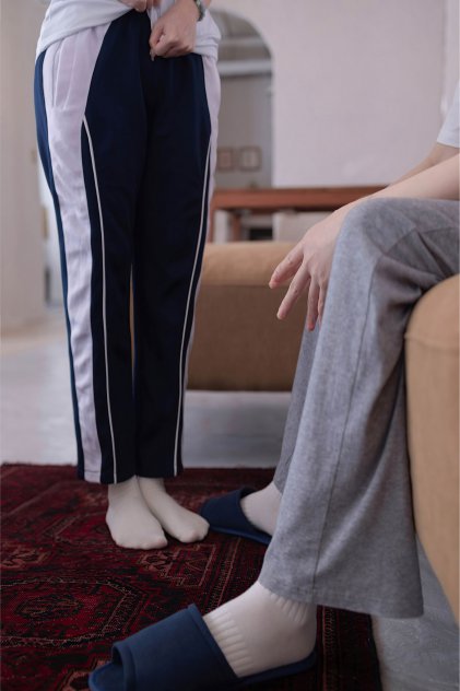 黄色网站上看片子(1980)港台剧高清海报